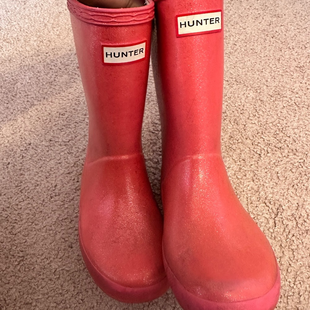 Girls pink glittery hunter rain boots